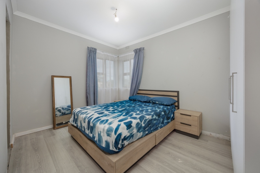 5 Bedroom Property for Sale in Rustdal Western Cape
